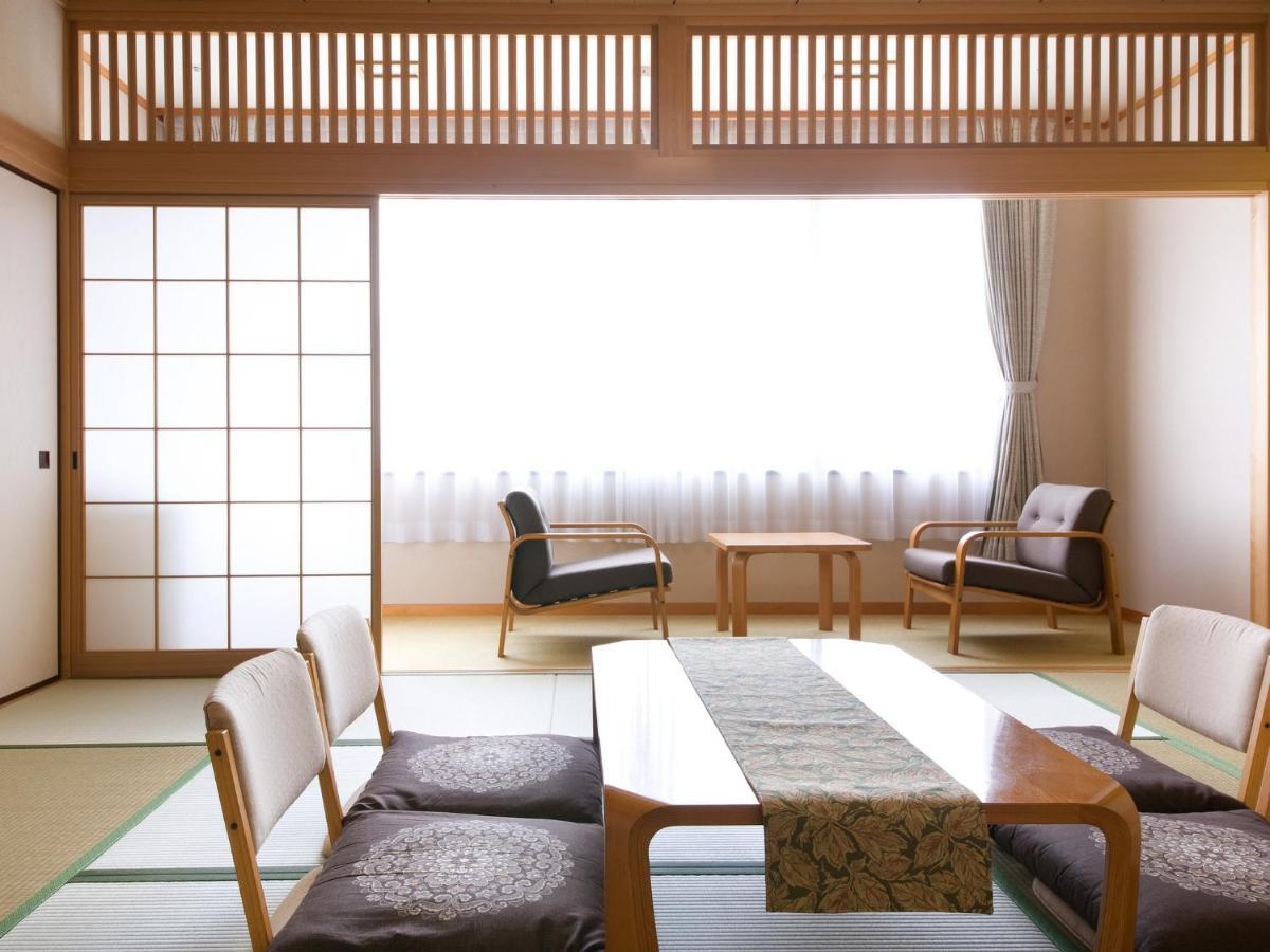 Hotel Chres Kōchi Exterior foto